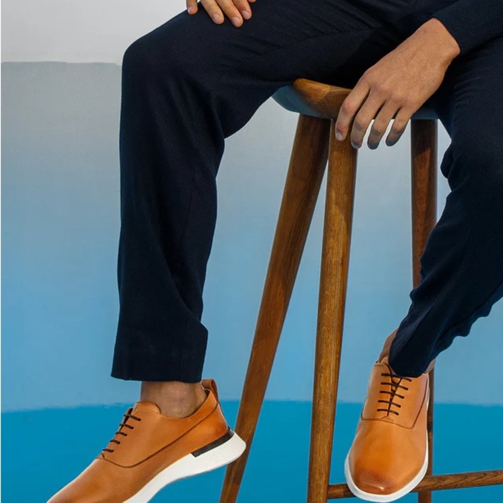 Crossover Longwing from Wolf & Shepherd in Honey leather